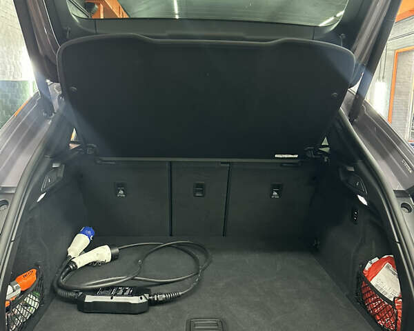 Порше Масан, объемом двигателя 0 л и пробегом 18 тыс. км за 90000 $, фото 9 на Automoto.ua