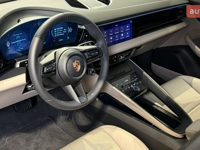 Порше Масан, объемом двигателя 0 л и пробегом 0 тыс. км за 94694 $, фото 12 на Automoto.ua