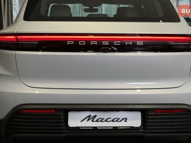 Порше Масан, объемом двигателя 0 л и пробегом 0 тыс. км за 94694 $, фото 5 на Automoto.ua