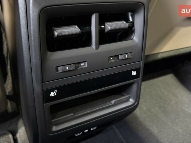 Порше Масан, объемом двигателя 0 л и пробегом 0 тыс. км за 94694 $, фото 23 на Automoto.ua