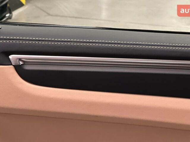 купити нове авто Порше Масан 2024 року від офіційного дилера Порше Центр Київ Аеропорт Порше фото