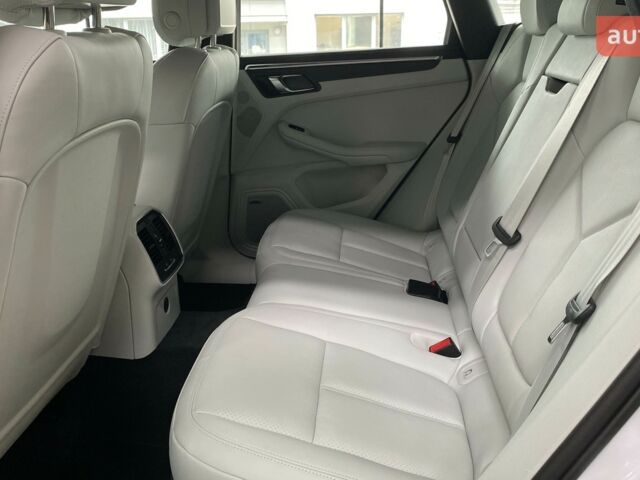 купить новое авто Порше Масан 2024 года от официального дилера Порше Центр Львів Порше фото