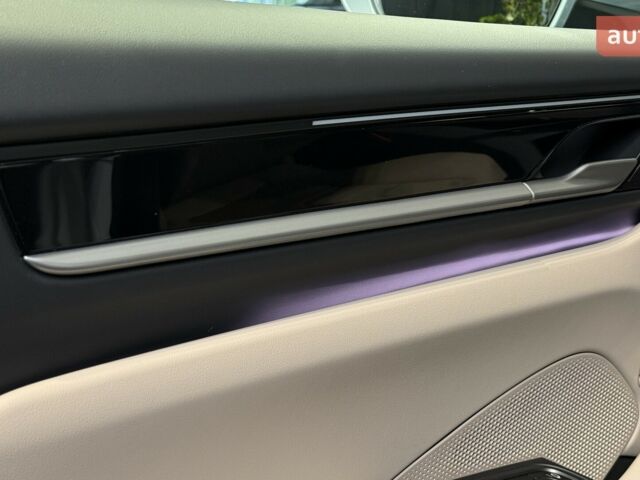 Порше Масан, объемом двигателя 0 л и пробегом 0 тыс. км за 97308 $, фото 18 на Automoto.ua