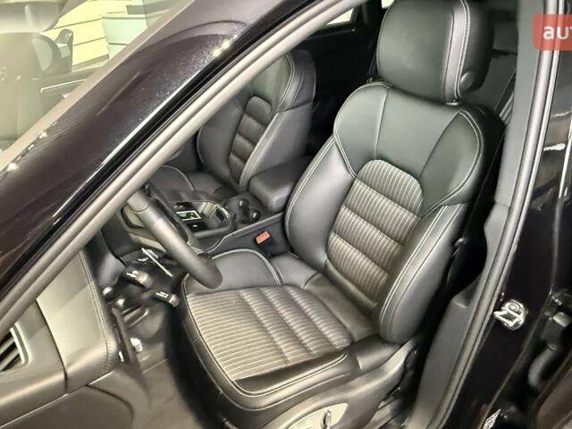 Порше Масан, объемом двигателя 1.98 л и пробегом 0 тыс. км за 82562 $, фото 6 на Automoto.ua