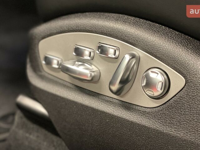 купить новое авто Порше Масан 2025 года от официального дилера Порше Центр Київ Аеропорт Порше фото