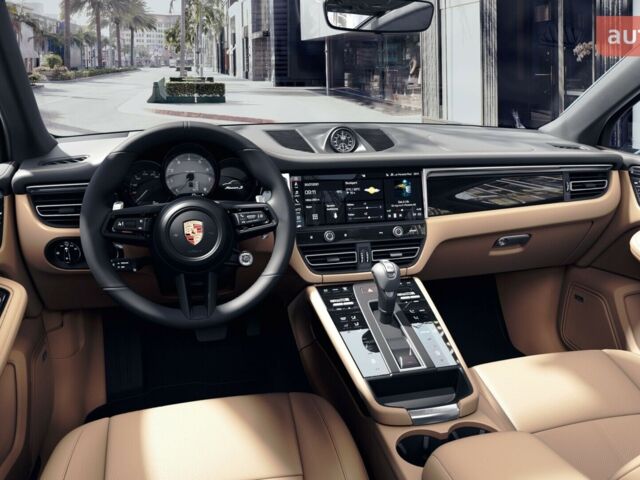 Порше Масан, объемом двигателя 2.89 л и пробегом 0 тыс. км за 111619 $, фото 4 на Automoto.ua