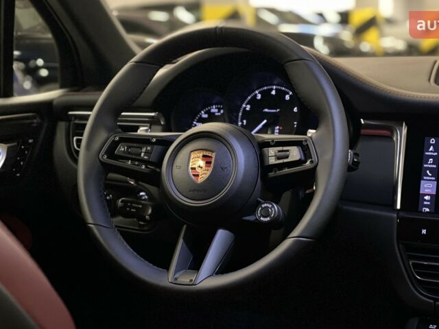 купить новое авто Порше Масан 2025 года от официального дилера Порше Центр Київ Аеропорт Порше фото