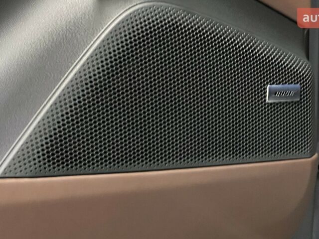 купити нове авто Порше Масан 2025 року від офіційного дилера Порше Центр Київ Аеропорт Порше фото