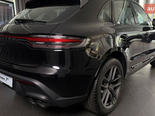 Порше Масан, объемом двигателя 1.98 л и пробегом 0 тыс. км за 82562 $, фото 5 на Automoto.ua