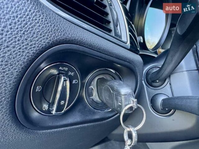 Порше Масан 2014 в Киеве на Automoto.ua Серый Порше Масан, объемом двигателя 3 л и пробегом 205 тыс. км за 21999 $, фото 22 на Automoto.ua