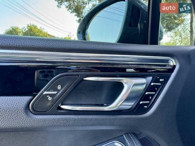 Порше Масан 2014 в Киеве на Automoto.ua Серый Порше Масан, объемом двигателя 3 л и пробегом 205 тыс. км за 21999 $, фото 19 на Automoto.ua