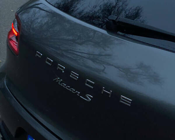 Сірий Порше Масан, об'ємом двигуна 3 л та пробігом 187 тис. км за 22500 $, фото 27 на Automoto.ua