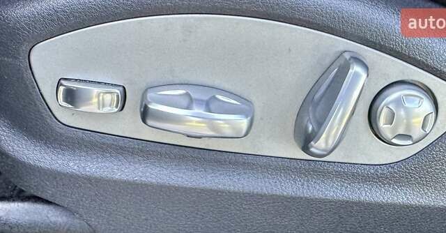 Порше Масан 2014 в Киеве на Automoto.ua Серый Порше Масан, объемом двигателя 3 л и пробегом 205 тыс. км за 21999 $, фото 23 на Automoto.ua