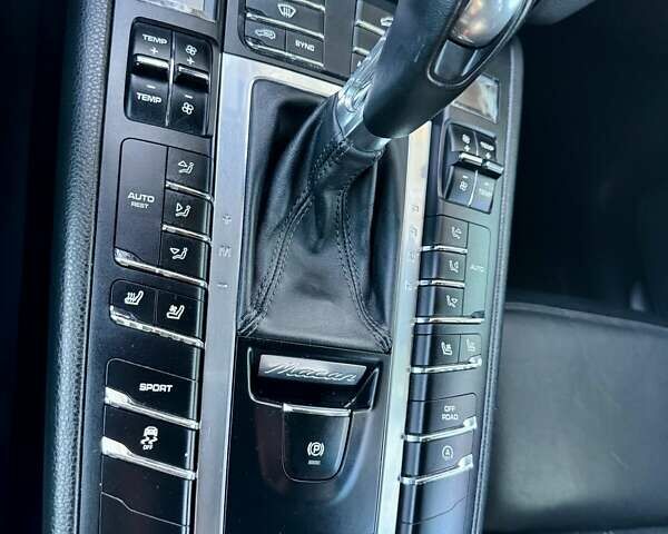 Порше Масан 2014 в Киеве на Automoto.ua Серый Порше Масан, объемом двигателя 3 л и пробегом 205 тыс. км за 21999 $, фото 29 на Automoto.ua