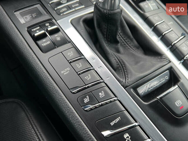 Сірий Порше Масан, об'ємом двигуна 3 л та пробігом 159 тис. км за 21200 $, фото 17 на Automoto.ua