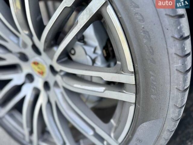 Порше Масан 2014 в Киеве на Automoto.ua Серый Порше Масан, объемом двигателя 3 л и пробегом 205 тыс. км за 21999 $, фото 13 на Automoto.ua