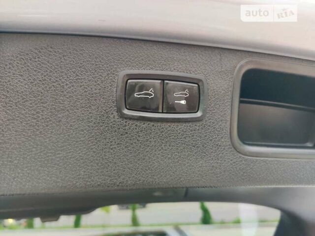 Серый Порше Масан, объемом двигателя 3 л и пробегом 151 тыс. км за 30500 $, фото 25 на Automoto.ua