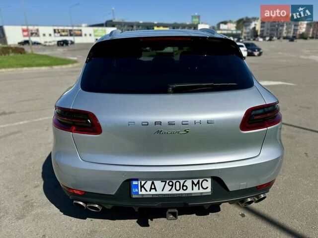 Серый Порше Масан, объемом двигателя 3 л и пробегом 134 тыс. км за 25500 $, фото 2 на Automoto.ua