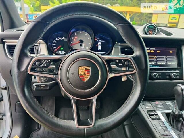 Серый Порше Масан, объемом двигателя 3 л и пробегом 151 тыс. км за 30500 $, фото 18 на Automoto.ua