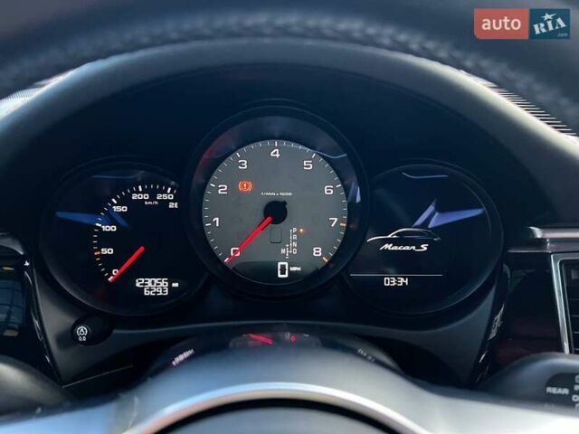 Сірий Порше Масан, об'ємом двигуна 3 л та пробігом 192 тис. км за 33500 $, фото 21 на Automoto.ua