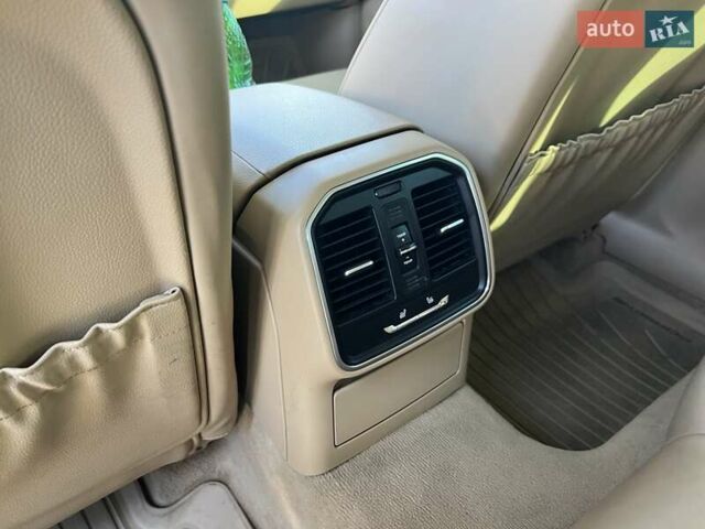 Серый Порше Масан, объемом двигателя 3 л и пробегом 158 тыс. км за 30000 $, фото 9 на Automoto.ua