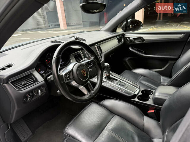 Сірий Порше Масан, об'ємом двигуна 3 л та пробігом 129 тис. км за 32300 $, фото 10 на Automoto.ua
