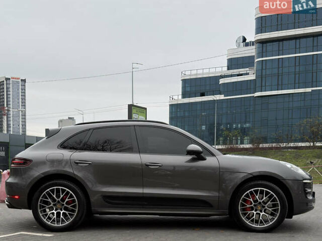Серый Порше Масан, объемом двигателя 2.89 л и пробегом 106 тыс. км за 30500 $, фото 2 на Automoto.ua