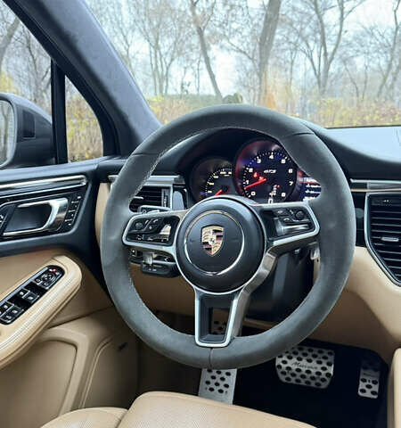 Серый Порше Масан, объемом двигателя 2.89 л и пробегом 106 тыс. км за 30500 $, фото 11 на Automoto.ua