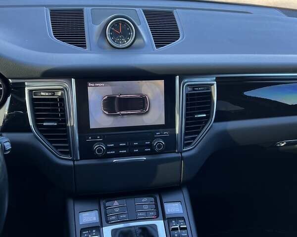 Серый Порше Масан, объемом двигателя 3 л и пробегом 100 тыс. км за 29800 $, фото 38 на Automoto.ua