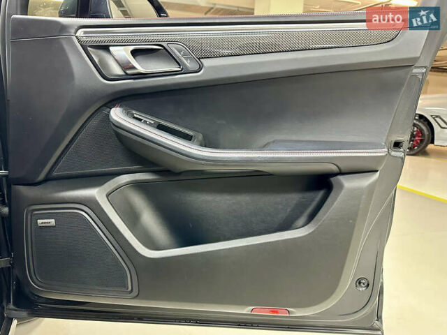 Серый Порше Масан, объемом двигателя 3 л и пробегом 177 тыс. км за 38000 $, фото 57 на Automoto.ua