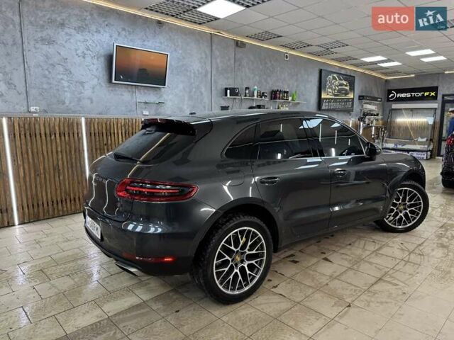 Серый Порше Масан, объемом двигателя 1.98 л и пробегом 195 тыс. км за 30990 $, фото 5 на Automoto.ua