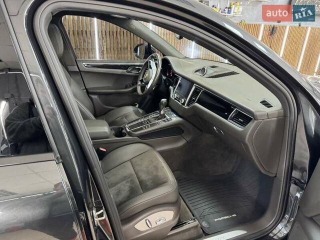 Серый Порше Масан, объемом двигателя 1.98 л и пробегом 195 тыс. км за 30990 $, фото 9 на Automoto.ua