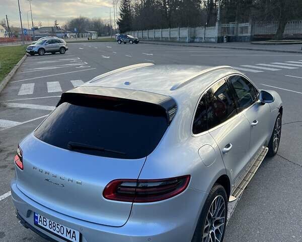 Серый Порше Масан, объемом двигателя 3 л и пробегом 100 тыс. км за 29800 $, фото 11 на Automoto.ua