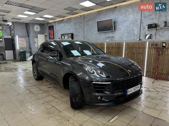 Серый Порше Масан, объемом двигателя 1.98 л и пробегом 195 тыс. км за 30990 $, фото 4 на Automoto.ua