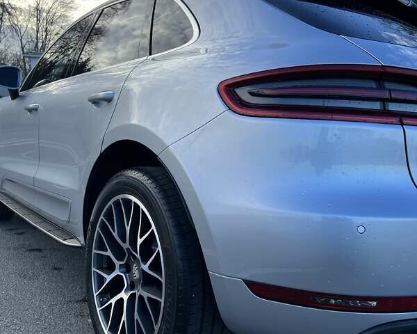 Серый Порше Масан, объемом двигателя 3 л и пробегом 100 тыс. км за 29800 $, фото 7 на Automoto.ua