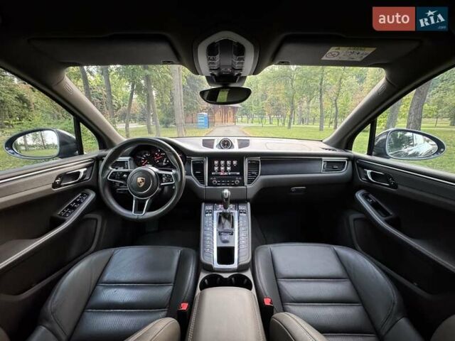 Серый Порше Масан, объемом двигателя 3 л и пробегом 155 тыс. км за 29900 $, фото 1 на Automoto.ua