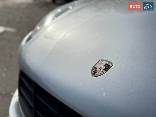 Порше Масан 2016 в Киеве на Automoto.ua Серый Порше Масан, объемом двигателя 3 л и пробегом 111 тыс. км за 32000 $, фото 2 на Automoto.ua