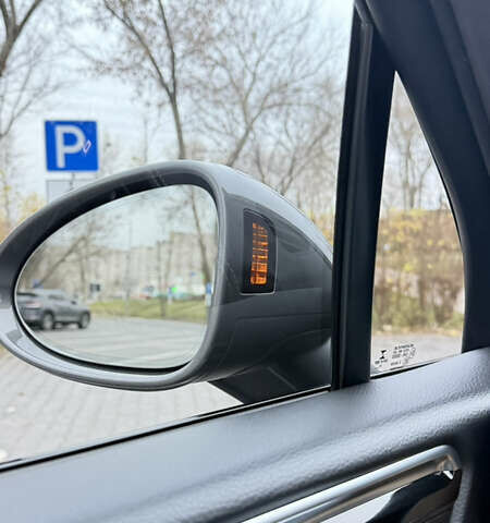 Серый Порше Масан, объемом двигателя 2.89 л и пробегом 106 тыс. км за 30500 $, фото 26 на Automoto.ua