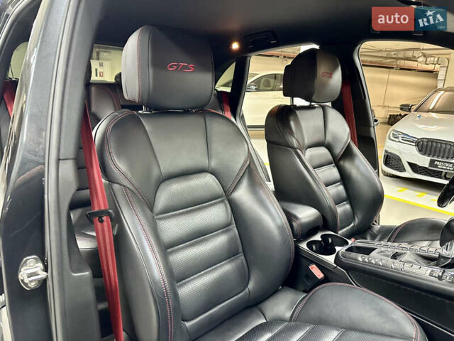 Серый Порше Масан, объемом двигателя 3 л и пробегом 177 тыс. км за 38000 $, фото 41 на Automoto.ua