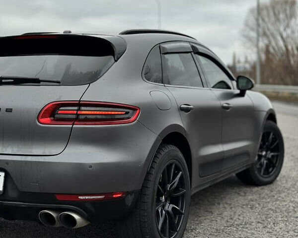 Сірий Порше Масан, об'ємом двигуна 3 л та пробігом 120 тис. км за 27999 $, фото 7 на Automoto.ua