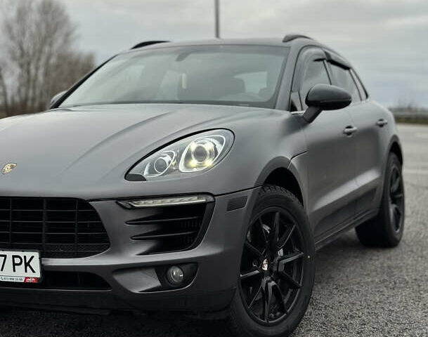 Сірий Порше Масан, об'ємом двигуна 3 л та пробігом 120 тис. км за 27999 $, фото 4 на Automoto.ua