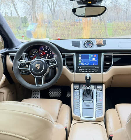 Серый Порше Масан, объемом двигателя 2.89 л и пробегом 106 тыс. км за 30500 $, фото 13 на Automoto.ua