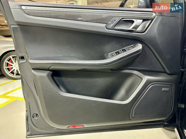 Серый Порше Масан, объемом двигателя 3 л и пробегом 177 тыс. км за 38000 $, фото 53 на Automoto.ua