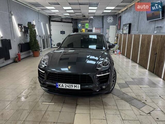 Серый Порше Масан, объемом двигателя 1.98 л и пробегом 195 тыс. км за 30990 $, фото 3 на Automoto.ua