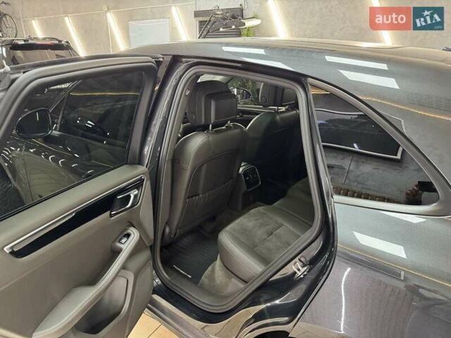 Серый Порше Масан, объемом двигателя 1.98 л и пробегом 195 тыс. км за 30990 $, фото 12 на Automoto.ua