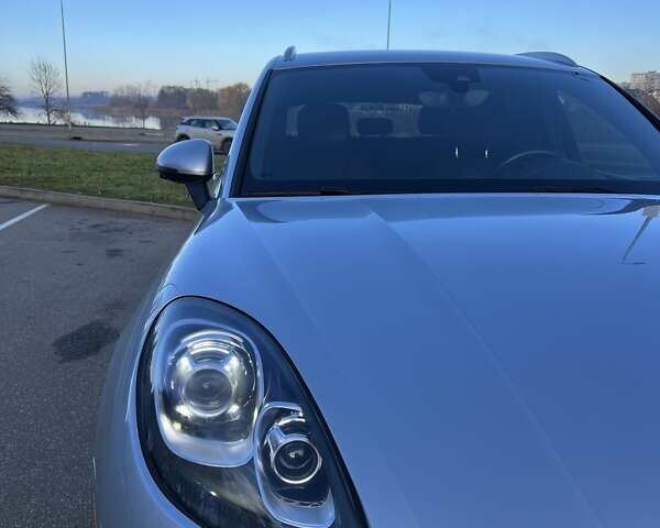 Серый Порше Масан, объемом двигателя 3 л и пробегом 100 тыс. км за 29800 $, фото 16 на Automoto.ua