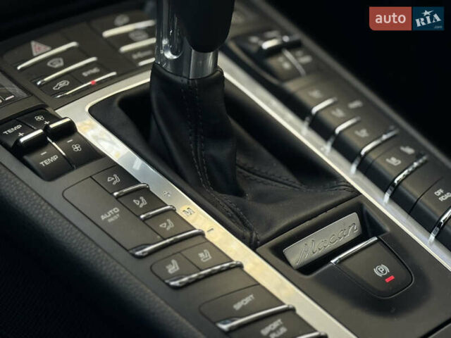 Порше Масан 2016 в Киеве на Automoto.ua Серый Порше Масан, объемом двигателя 3 л и пробегом 111 тыс. км за 32000 $, фото 25 на Automoto.ua