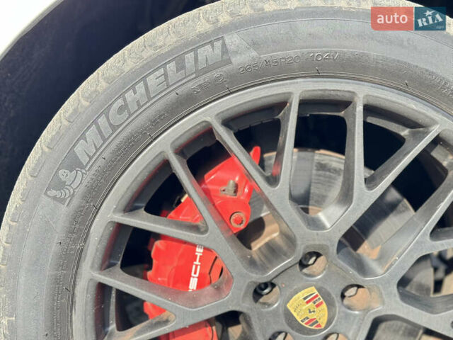 Порше Масан 2016 в Киеве на Automoto.ua Серый Порше Масан, объемом двигателя 3 л и пробегом 111 тыс. км за 32000 $, фото 39 на Automoto.ua