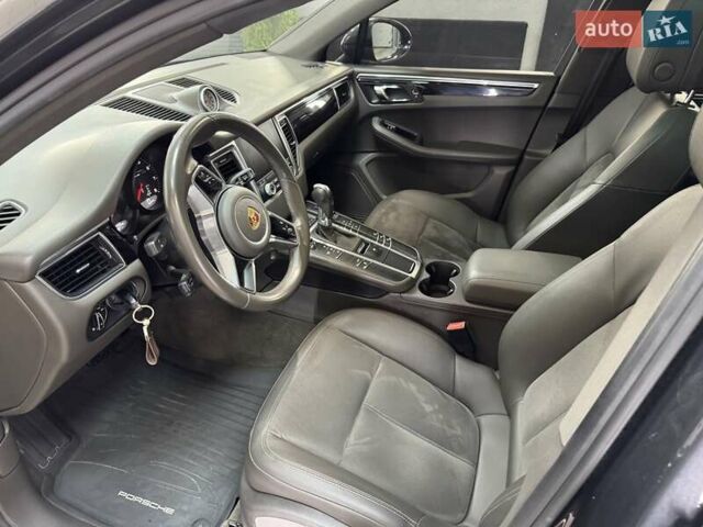 Серый Порше Масан, объемом двигателя 1.98 л и пробегом 195 тыс. км за 30990 $, фото 16 на Automoto.ua