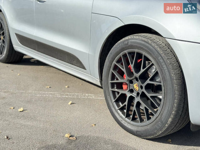 Порше Масан 2016 в Киеве на Automoto.ua Серый Порше Масан, объемом двигателя 3 л и пробегом 111 тыс. км за 32000 $, фото 3 на Automoto.ua